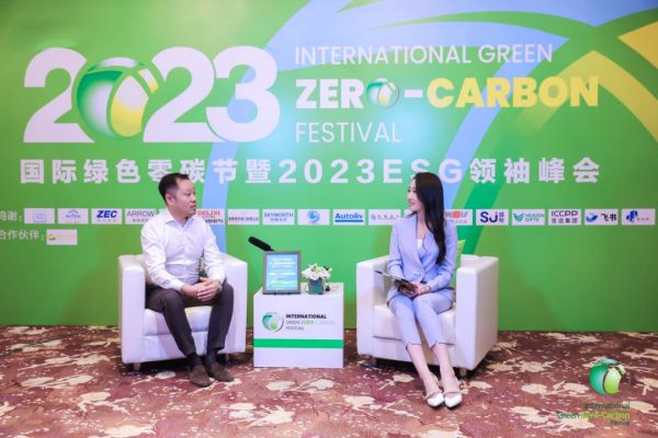 �������ʹ���-׷�󿵽�,����һ������