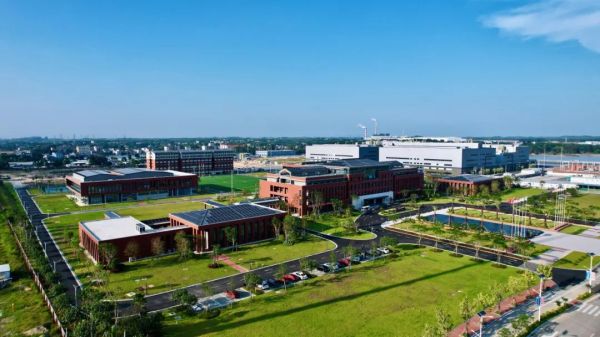 �������ʹ���-׷�󿵽�,����һ������