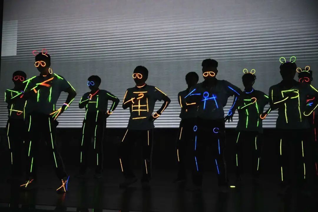 �������ʹ���-׷�󿵽�,����һ������