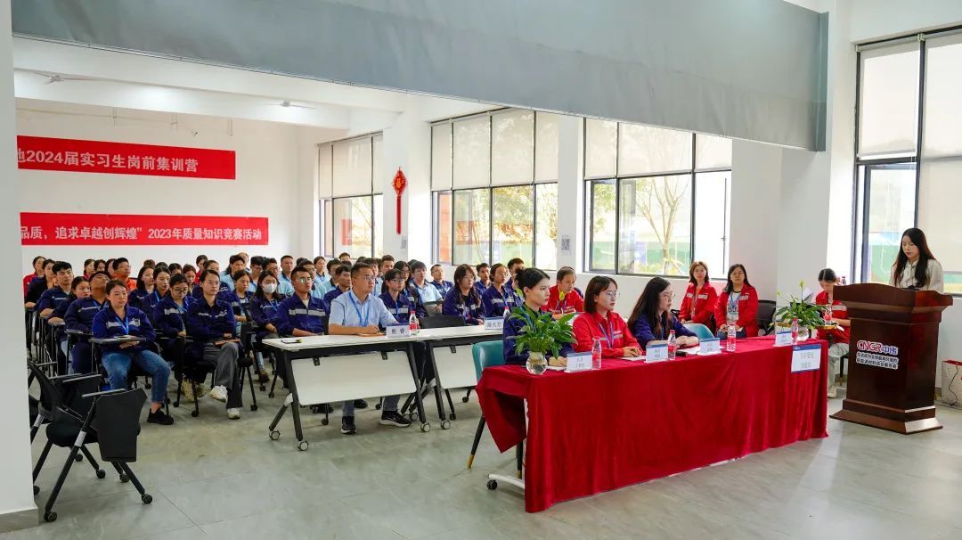 �������ʹ���-׷�󿵽�,����һ������