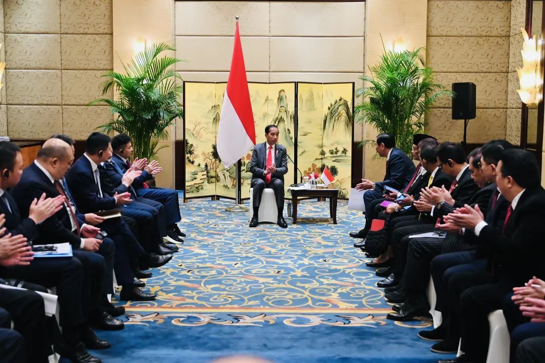 �������ʹ���-׷�󿵽�,����һ������