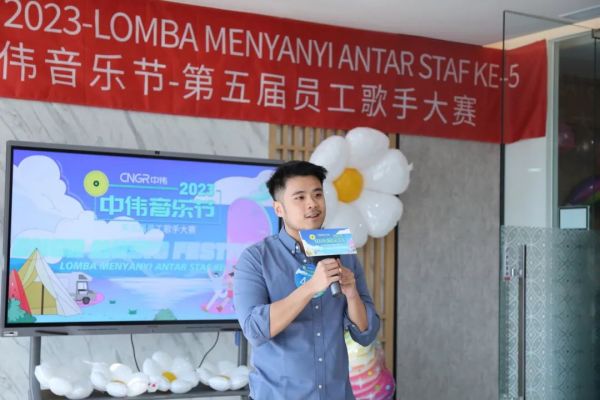 �������ʹ���-׷�󿵽�,����һ������