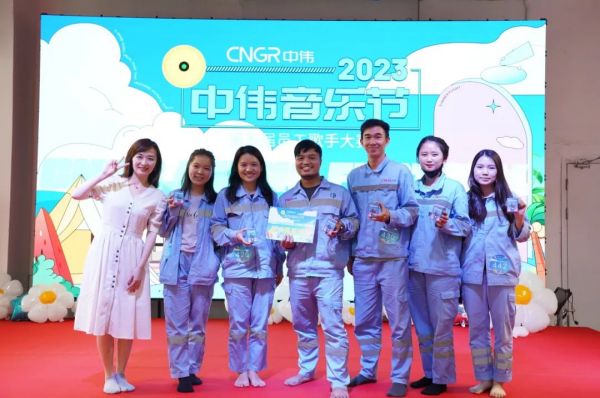 �������ʹ���-׷�󿵽�,����һ������