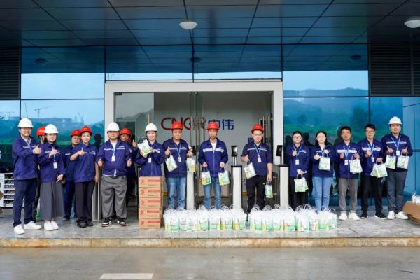 �������ʹ���-׷�󿵽�,����һ������