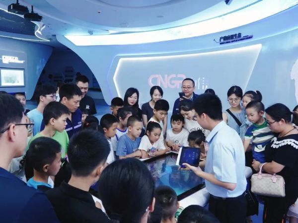 �������ʹ���-׷�󿵽�,����һ������