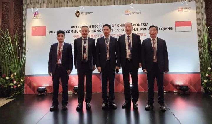 �������ʹ���-׷�󿵽�,����һ������