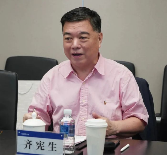 �������ʹ���-׷�󿵽�,����һ������