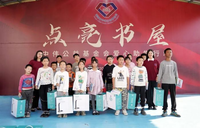 �������ʹ���-׷�󿵽�,����һ������