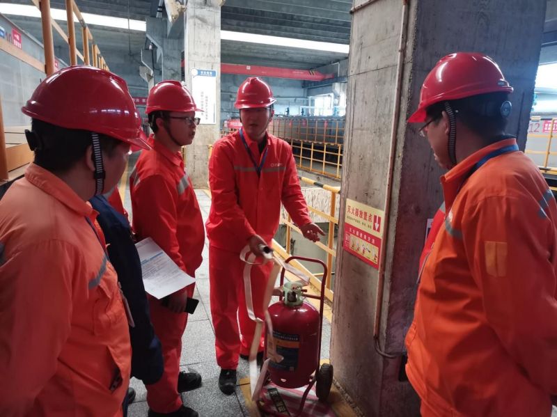 �������ʹ���-׷�󿵽�,����һ������