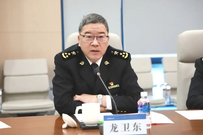 �������ʹ���-׷�󿵽�,����һ������