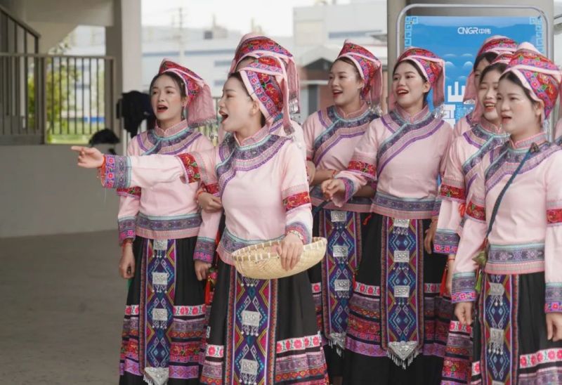 �������ʹ���-׷�󿵽�,����һ������