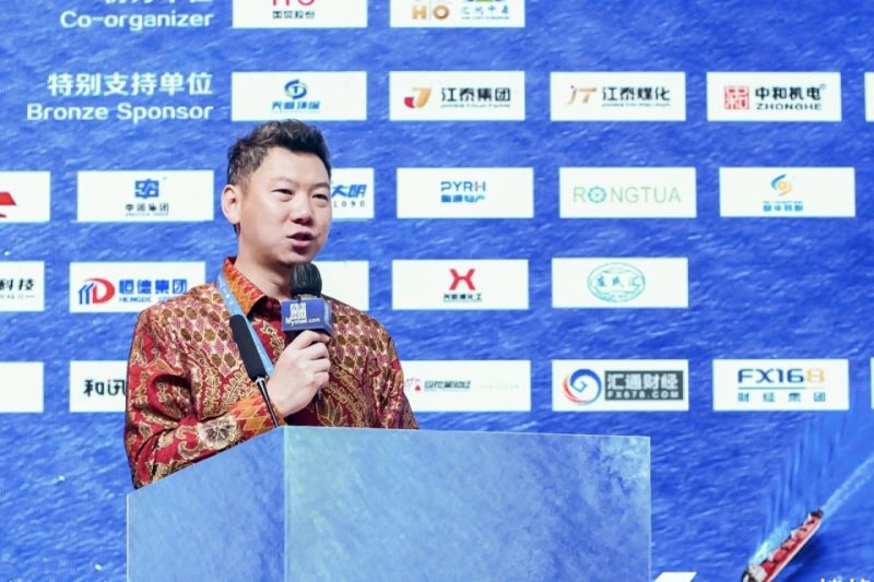 �������ʹ���-׷�󿵽�,����һ������