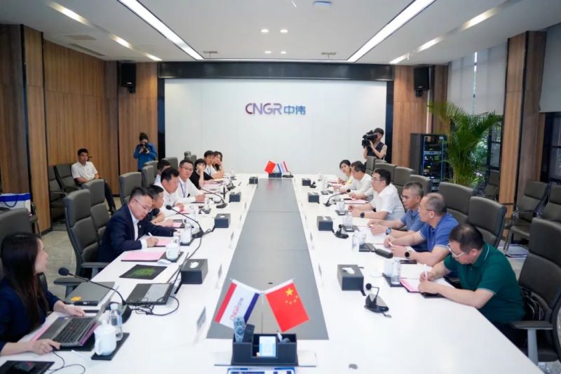 �������ʹ���-׷�󿵽�,����һ������