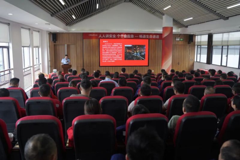 �������ʹ���-׷�󿵽�,����һ������