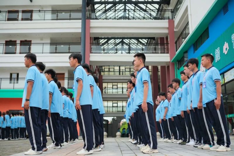 �������ʹ���-׷�󿵽�,����һ������