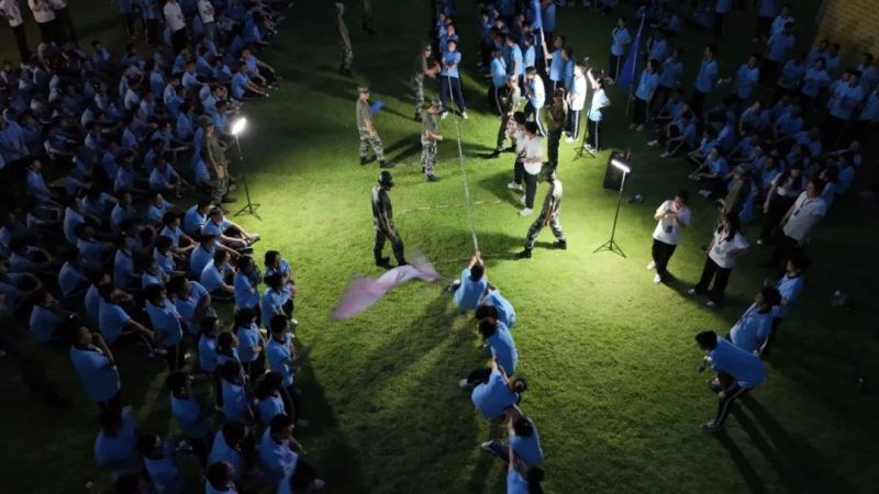 �������ʹ���-׷�󿵽�,����һ������