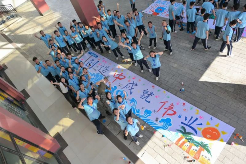 �������ʹ���-׷�󿵽�,����һ������