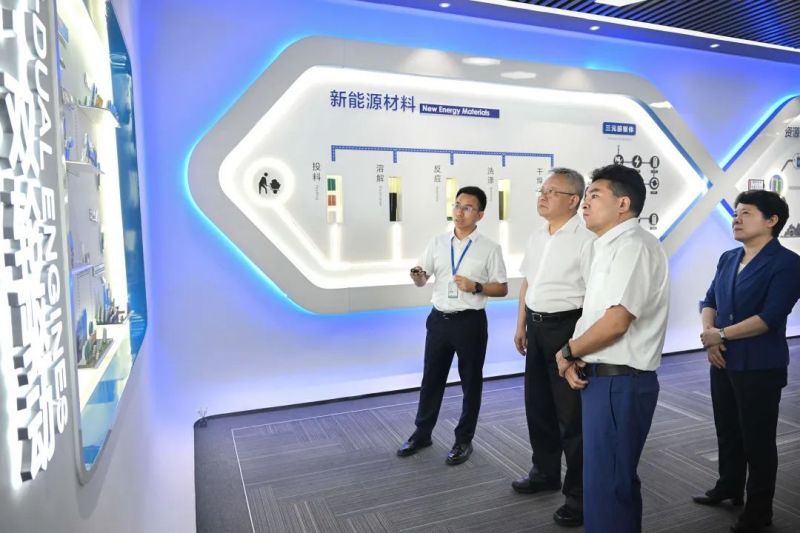 �������ʹ���-׷�󿵽�,����һ������