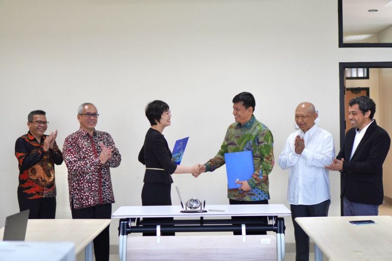 �������ʹ���-׷�󿵽�,����һ������