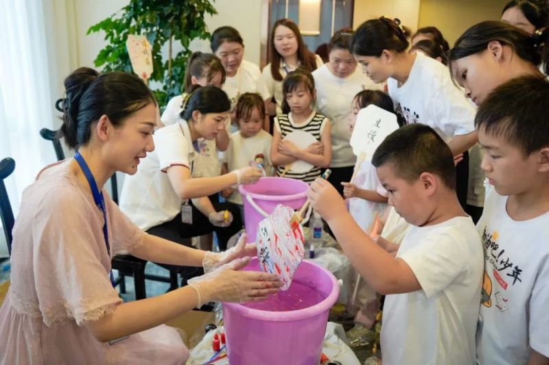 �������ʹ���-׷�󿵽�,����һ������