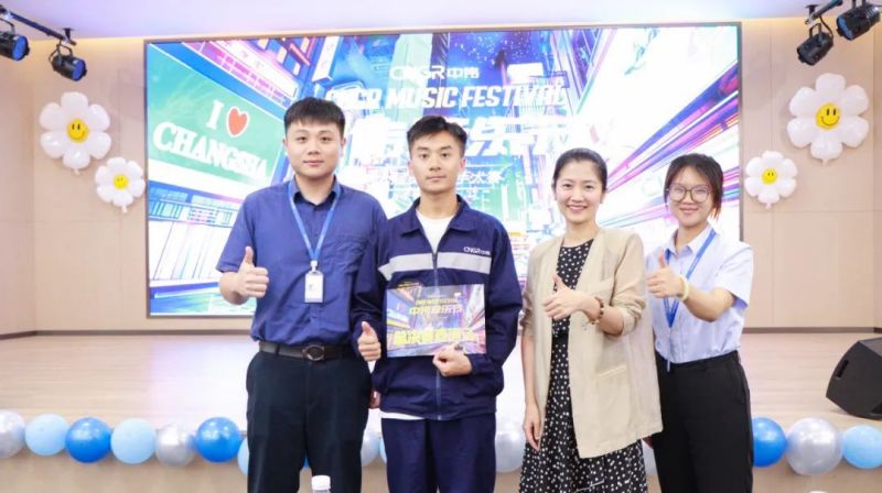 �������ʹ���-׷�󿵽�,����һ������