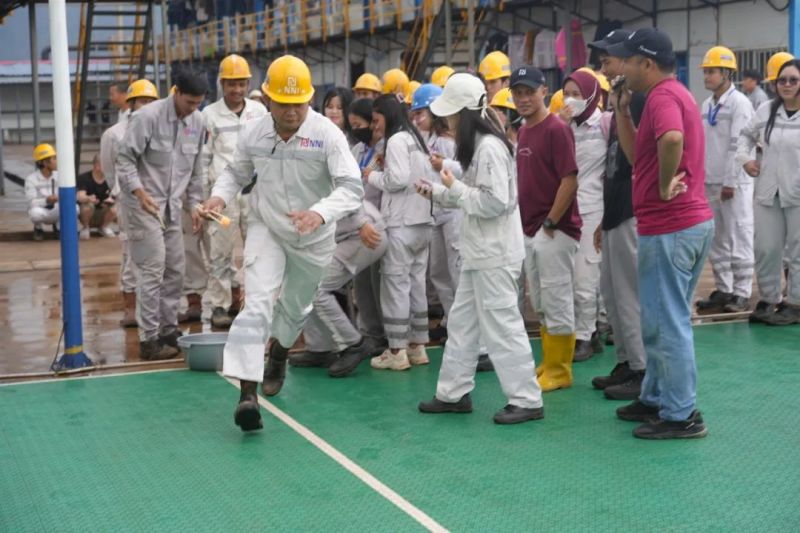 �������ʹ���-׷�󿵽�,����һ������