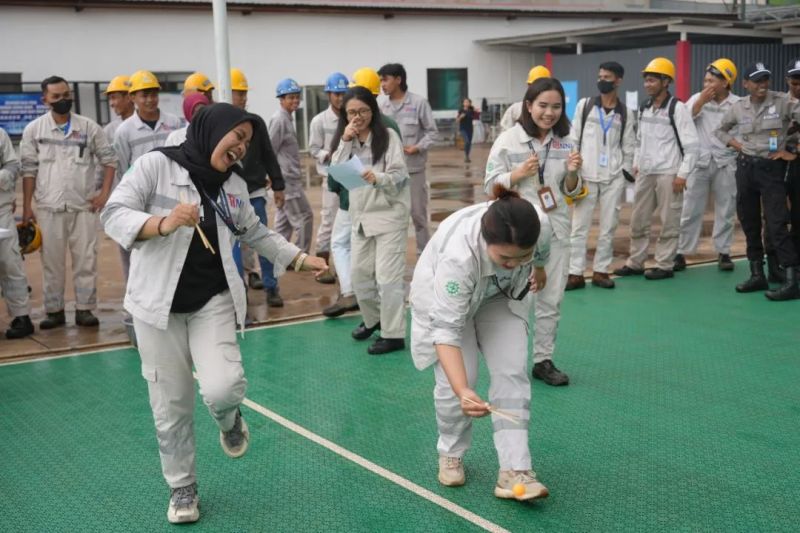 �������ʹ���-׷�󿵽�,����һ������