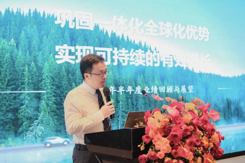 �������ʹ���-׷�󿵽�,����һ������