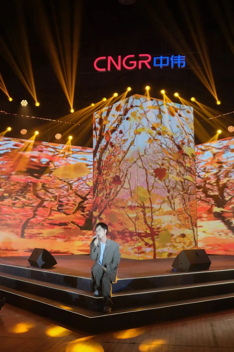 �������ʹ���-׷�󿵽�,����һ������