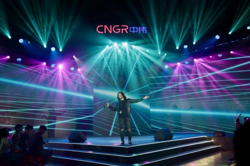 �������ʹ���-׷�󿵽�,����һ������