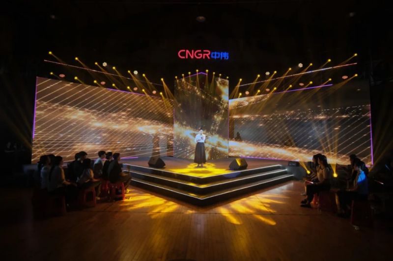 �������ʹ���-׷�󿵽�,����һ������