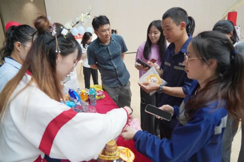 �������ʹ���-׷�󿵽�,����һ������