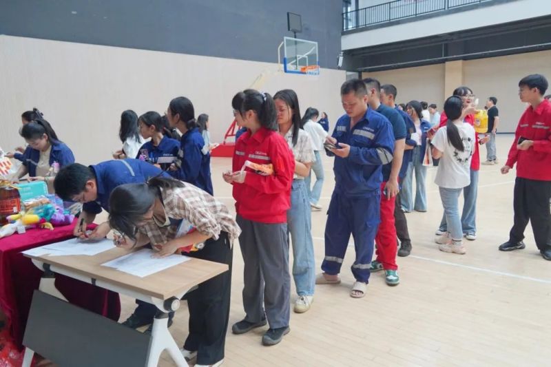 �������ʹ���-׷�󿵽�,����һ������