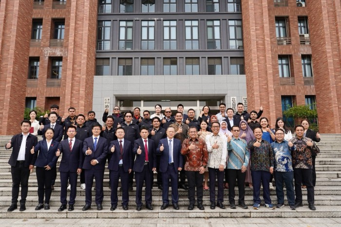 �������ʹ���-׷�󿵽�,����һ������