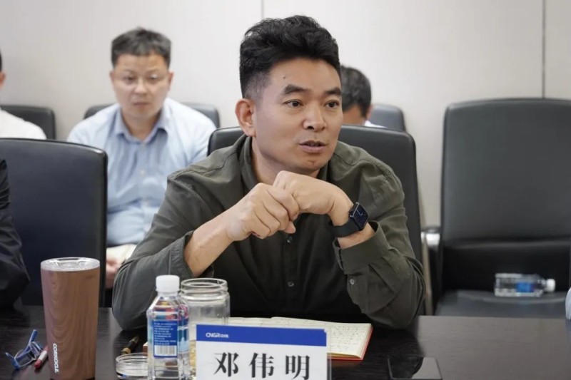 �������ʹ���-׷�󿵽�,����һ������