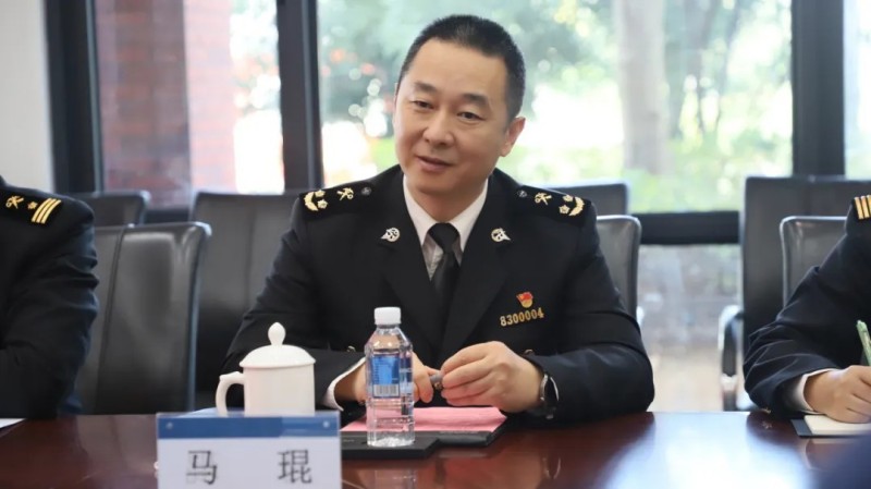 �������ʹ���-׷�󿵽�,����һ������