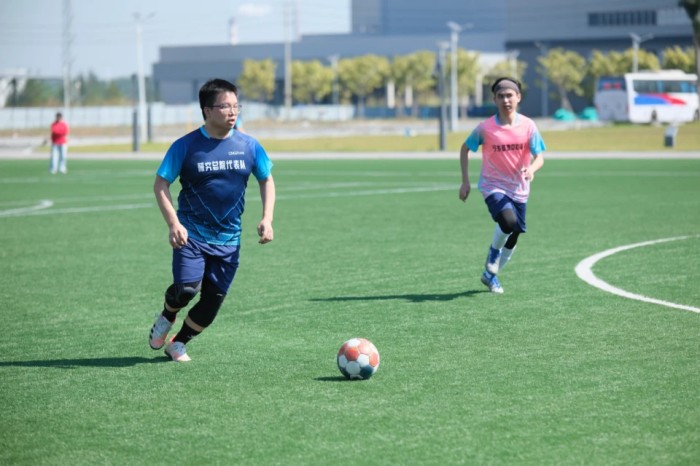 �������ʹ���-׷�󿵽�,����һ������