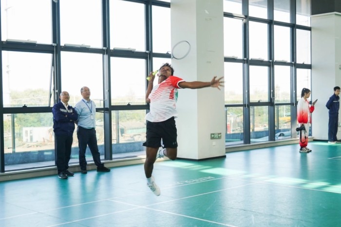 �������ʹ���-׷�󿵽�,����һ������