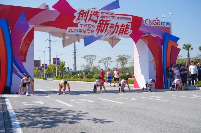 �������ʹ���-׷�󿵽�,����һ������