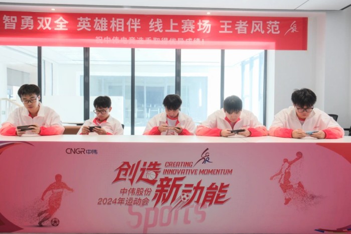 �������ʹ���-׷�󿵽�,����һ������