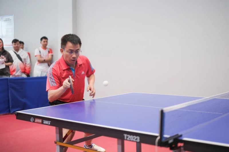 �������ʹ���-׷�󿵽�,����һ������