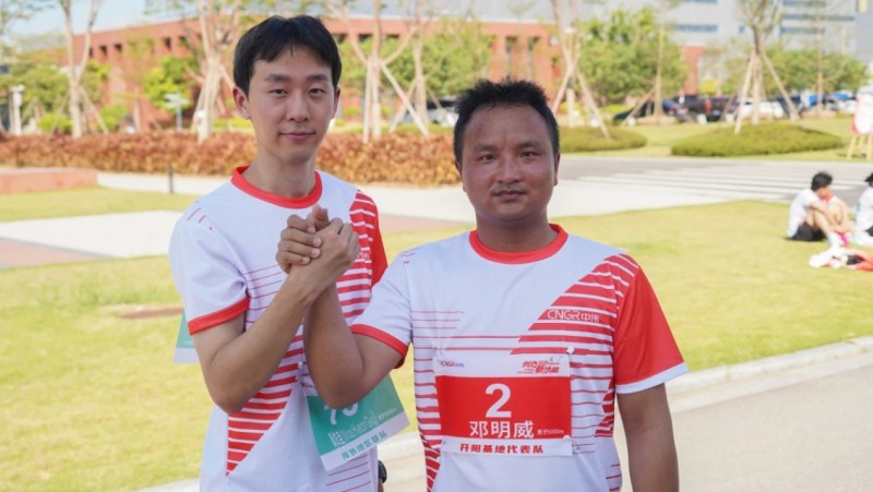 �������ʹ���-׷�󿵽�,����һ������