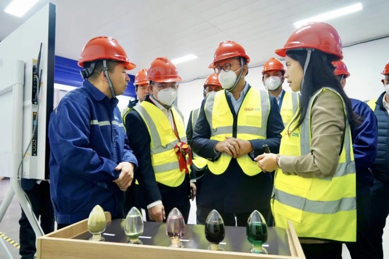 �������ʹ���-׷�󿵽�,����һ������