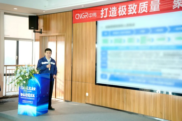 �������ʹ���-׷�󿵽�,����һ������