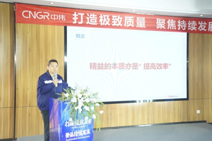 �������ʹ���-׷�󿵽�,����һ������