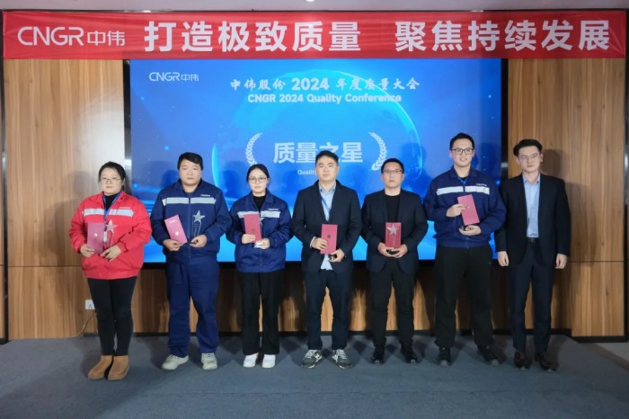 �������ʹ���-׷�󿵽�,����һ������