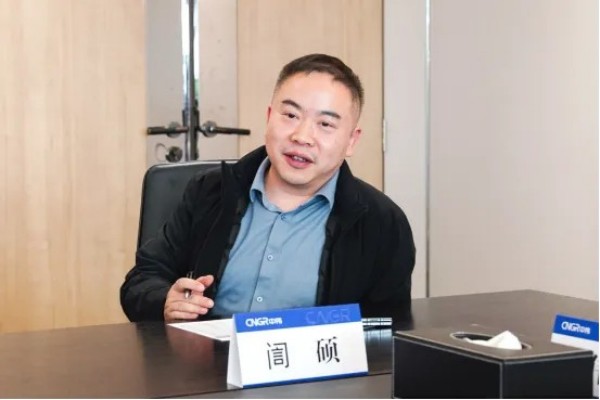 �������ʹ���-׷�󿵽�,����һ������