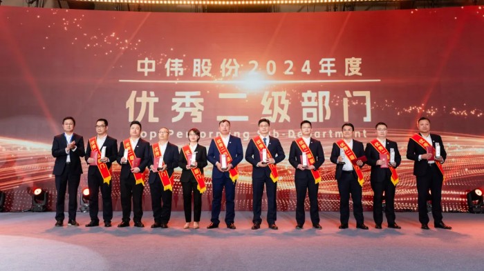 �������ʹ���-׷�󿵽�,����һ������