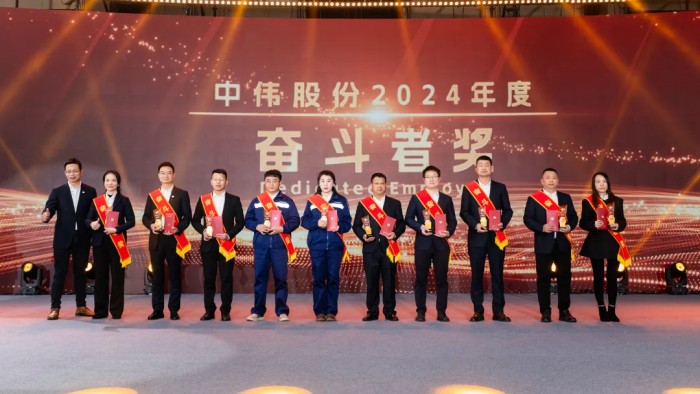 �������ʹ���-׷�󿵽�,����һ������