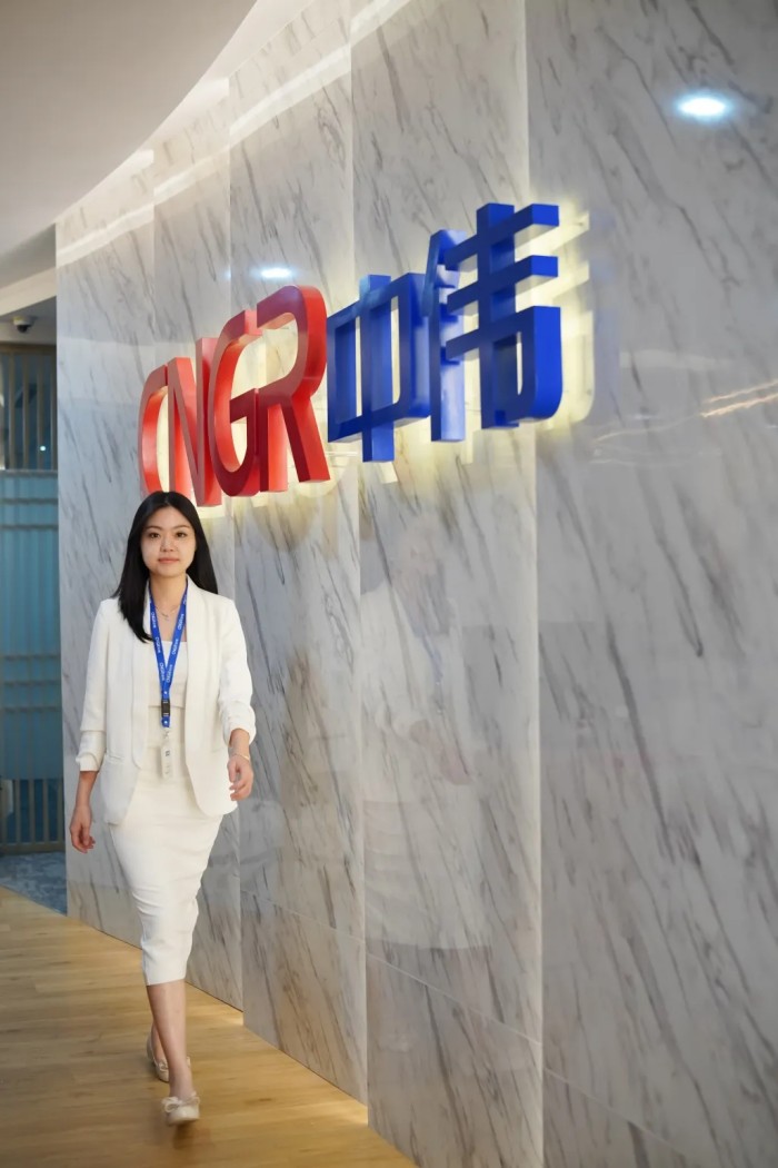 �������ʹ���-׷�󿵽�,����һ������